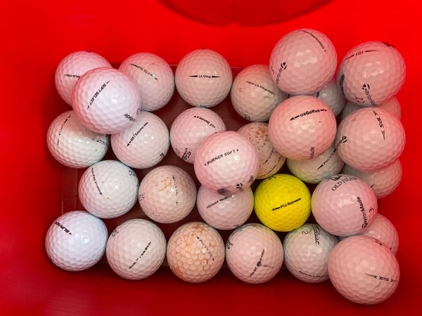30 Mixed titleist and Taylormade golf balls