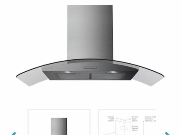 Range Cooker and Hood (2 seperate items)