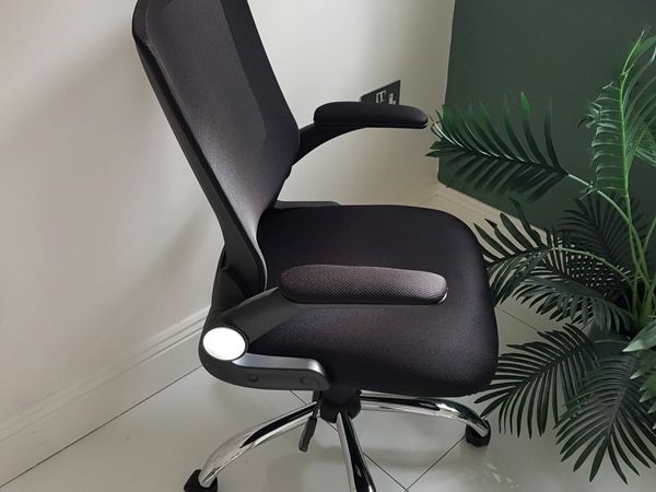 Office Chair (New)