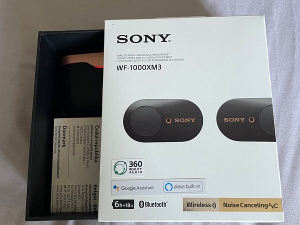 Sony WF-1000XM3 wireless earphones/earbuds