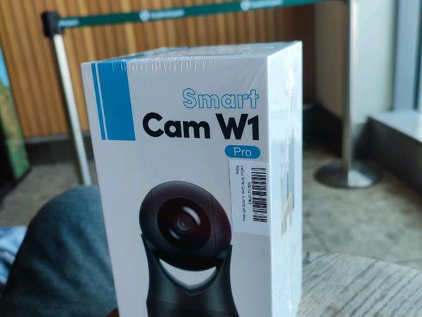 Security Camera - Owltron Smart Cam W1 Pro