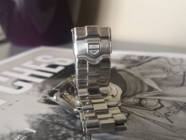 Tag heuer professional 2000