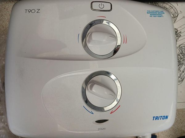 Used shower unit Triton T90z (not working)