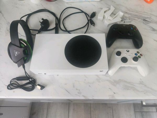 Xbox series S with 2 controllers & gaming headset