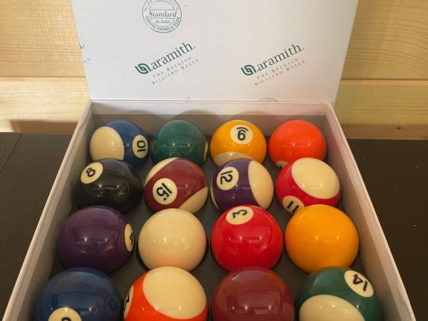 Aramith 2’’ 9 Ball Pool balls