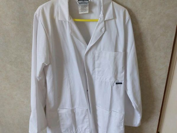 Lab coat size S