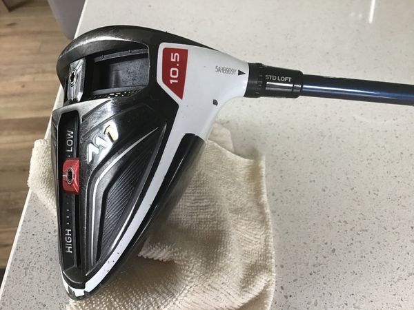 Men’s  Taylor made M1 driver.