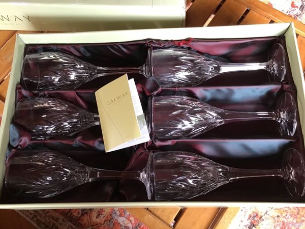Set of 6 Galway Crystal Winw Glasses. New. Boxed