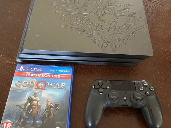 Ps4 Pro LE with 2 games and controller