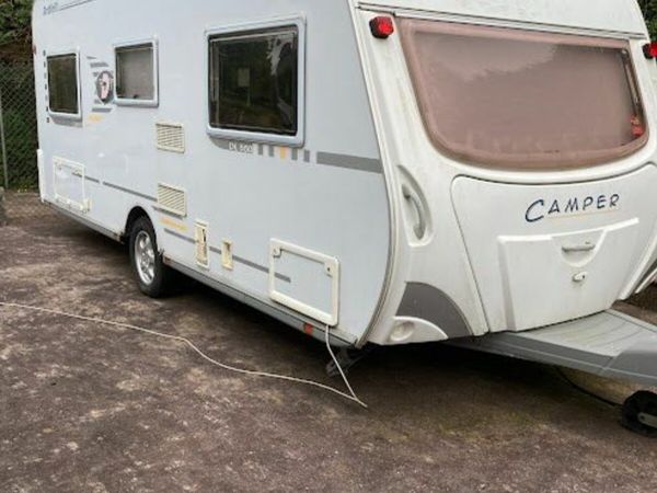 Camper / Caravan