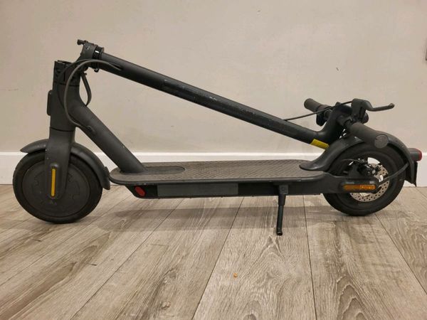 Xaomi Electric Scooter Pro