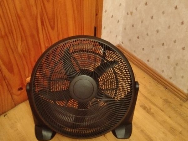Large Floor Fan (can deliver)