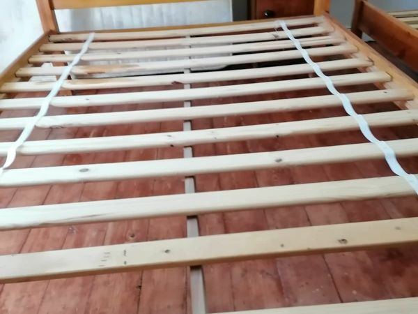 Double wood bed frame