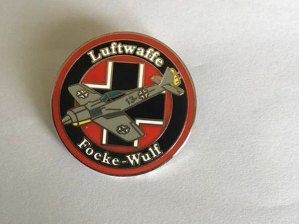 WW2 German Luftwaffe metal Badge - Focke Wulf