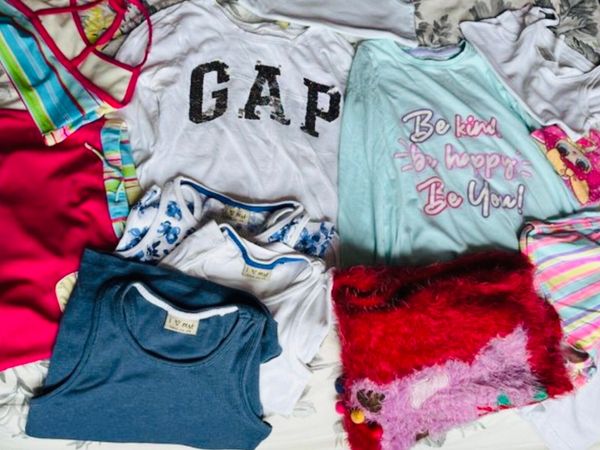 Over 20 clothes items for girl