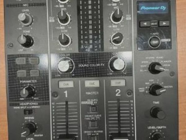 Pioneer DJM-450 mixing console