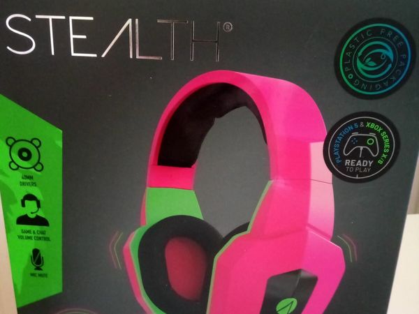 Stealth neon edition headphones