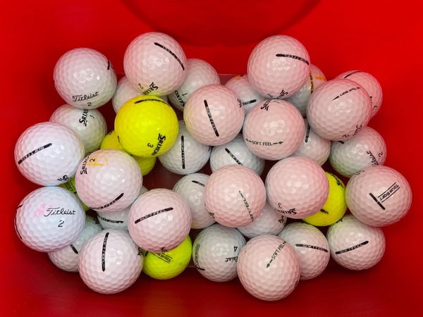 28 Srixon Soft Feel,9 Titleist Tour Soft golf ball