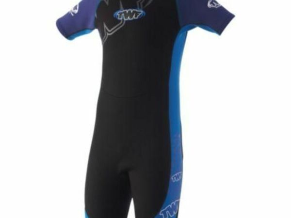 SALE: New unused mens wetsuit shortie, only € 35