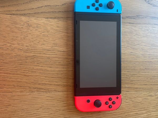 Nintendo switch *excellent condition*