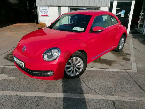 Volkswagen Beetle Hatchback, Diesel, 2013, Red