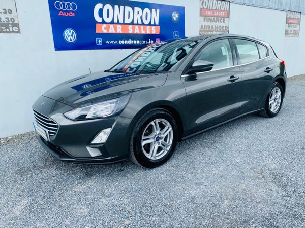 Ford Focus Hatchback, Diesel, 2021, Grey