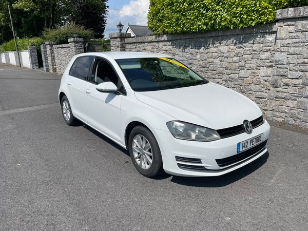 Volkswagen Golf Hatchback, Petrol, 2014, White