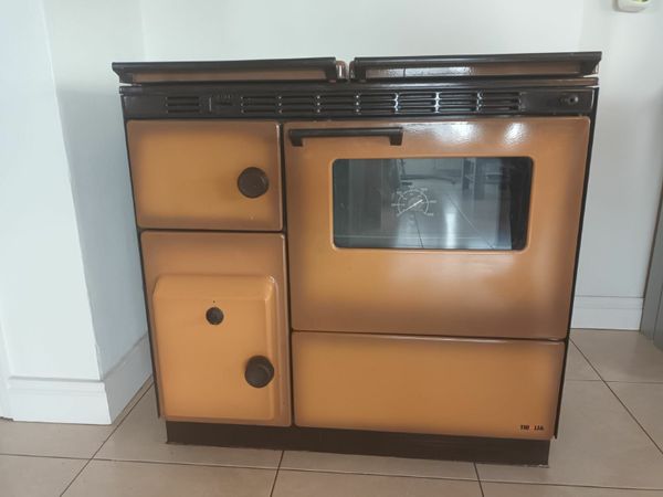 Solid fuel range for sale in Co. Roscommon for €500 on DoneDeal