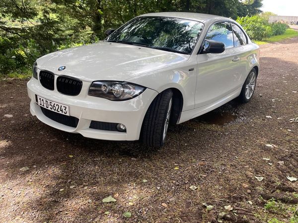 BMW 1-Series Coupe, Diesel, 2011, White