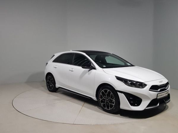 Kia Ceed Hatchback, Petrol, 2025, White