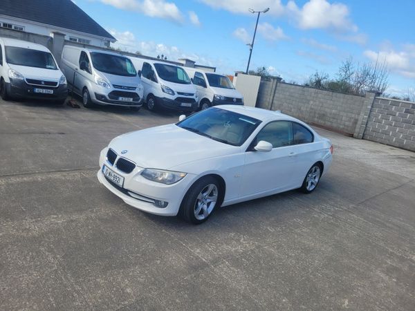BMW 3-Series Coupe, Diesel, 2010, White
