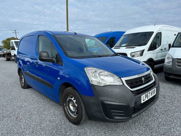 Peugeot Partner MPV, Diesel, 2018, Blue