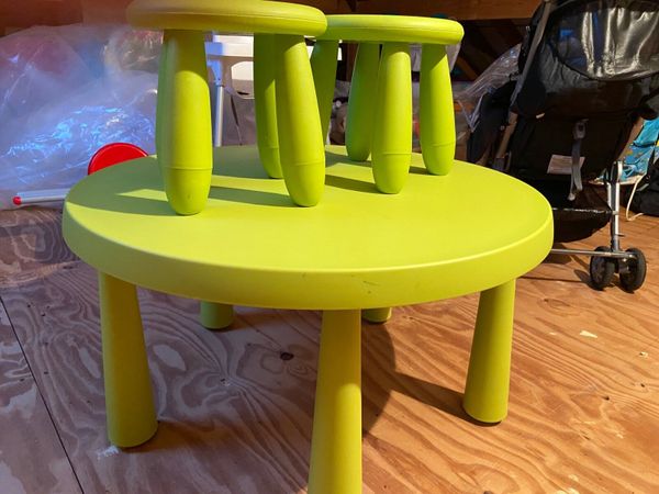 Lidl childrens table outlet and chairs