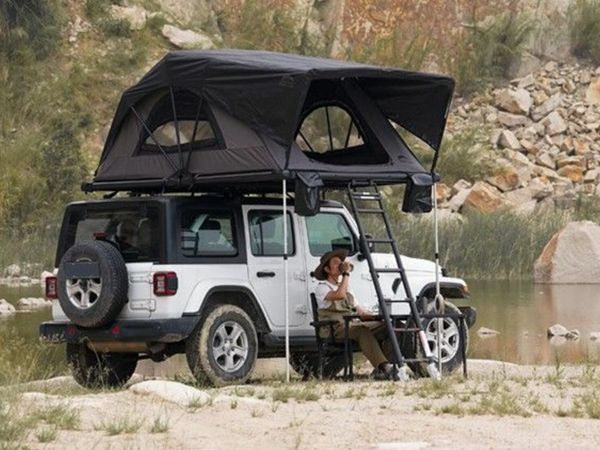 Diy car roof clearance tent