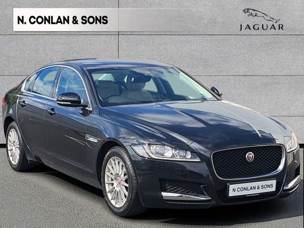 Jaguar XF Saloon, Diesel, 2017, Black