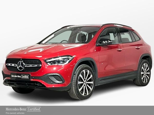 Mercedes-Benz GLA-Class SUV, Petrol, 2023, Red