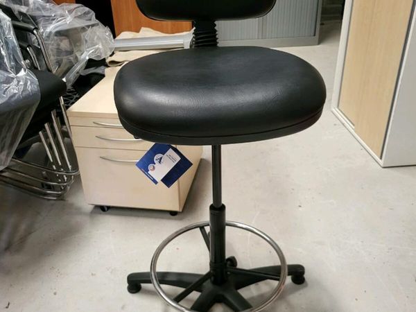 Office chairs at on sale a discount