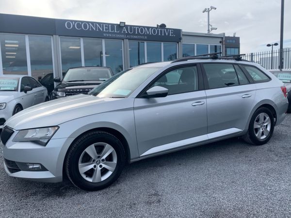 Skoda Superb Estate, Diesel, 2017, Silver