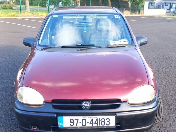 Opel Corsa Coupe, Petrol, 1997, Red