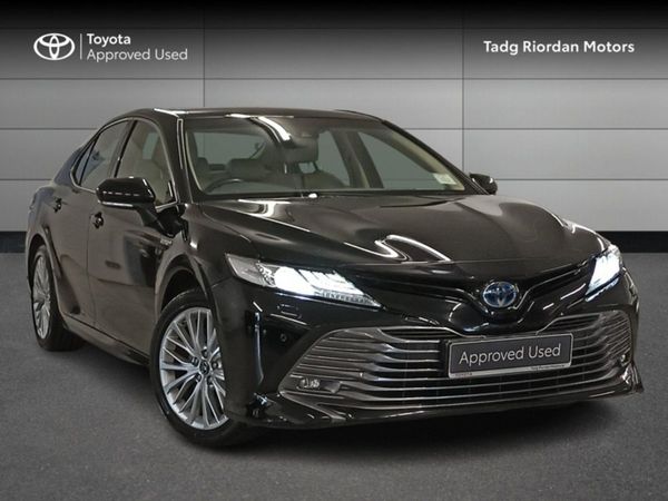 Toyota Camry Saloon, Hybrid, 2020, Black