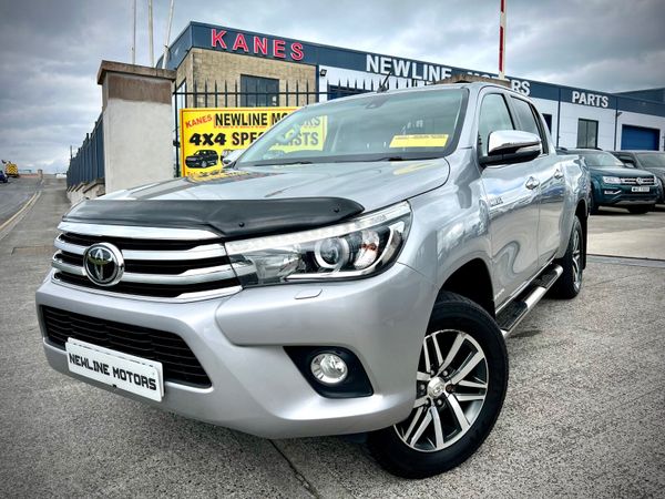 Toyota Hilux Pick Up, Diesel, 2016, Silver