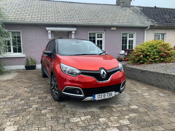 Renault Captur Hatchback, Diesel, 2017, Red