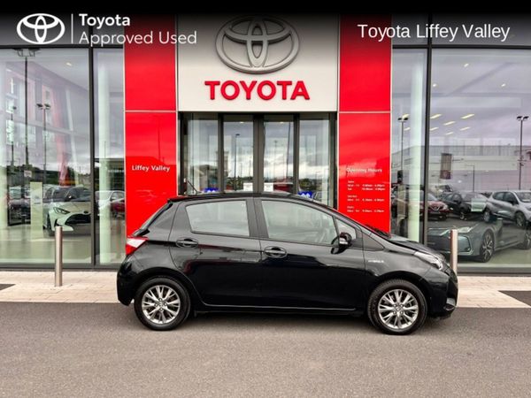 Toyota Yaris Hatchback, Hybrid, 2018, Black