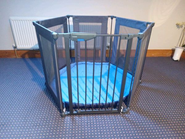 Lindam safe best sale and secure playpen