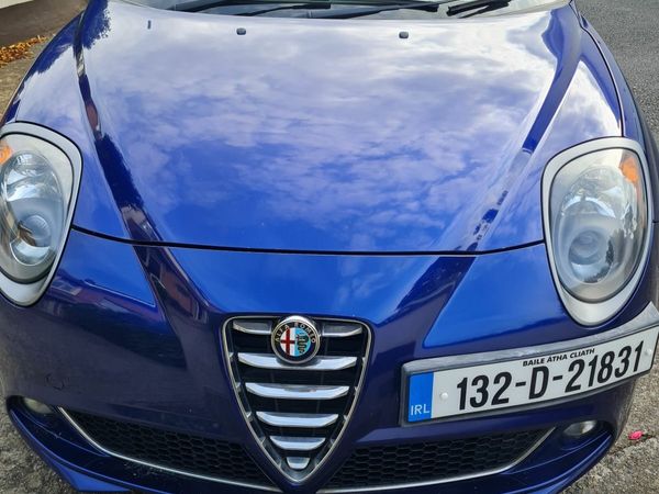 Alfa Romeo Mito Hatchback, Diesel, 2013, Blue
