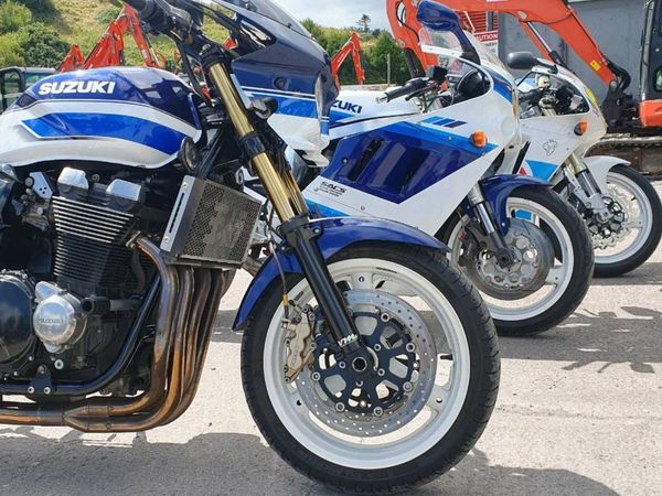 Suzuki gsxr 400 store for sale