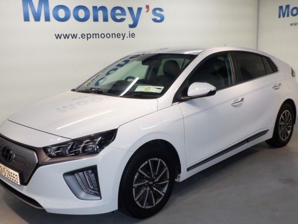 Hyundai IONIQ Hatchback, Electric, 2022, White