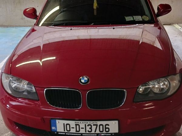 BMW 1-Series Hatchback, Diesel, 2010, Red
