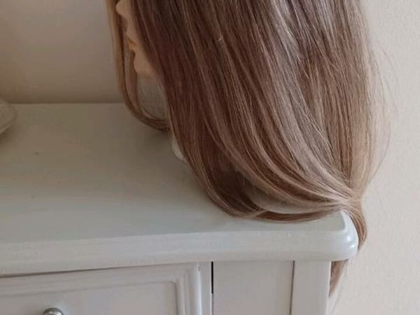 Blonde wig outlet ireland