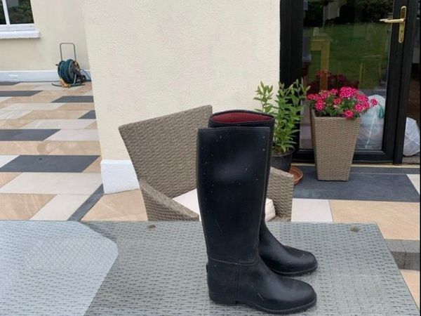 Nike hotsell equestrian boots